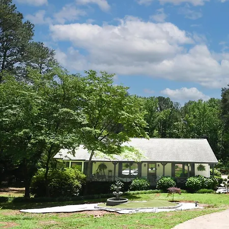 City Life, Country Living Style